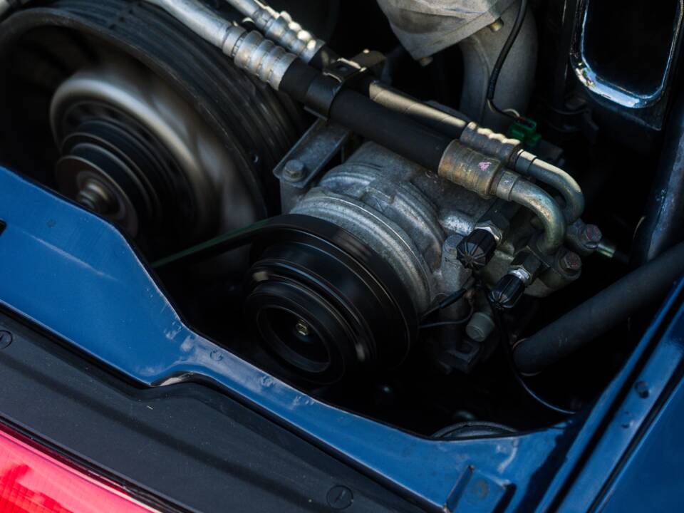 Bild 17/62 von Porsche 911 Carrera 4 (1996)