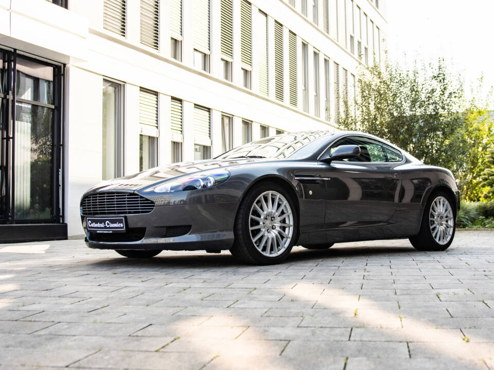 Imagen 27/50 de Aston Martin DB 9 (2006)