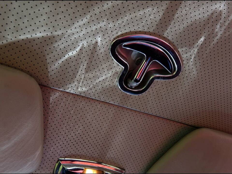 Image 16/20 of Mercedes-Benz 300 SE (1962)