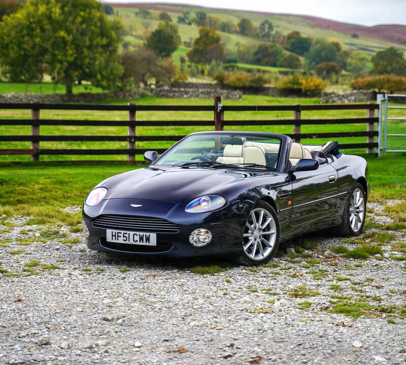 Bild 28/50 von Aston Martin DB 7 Vantage Volante (2002)