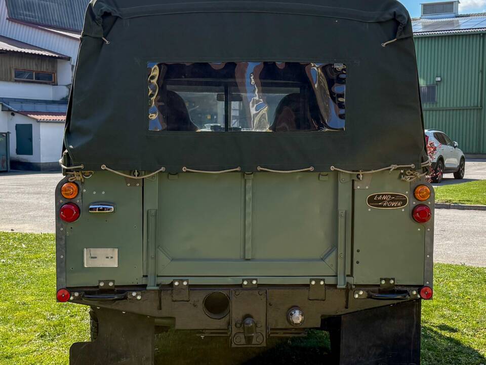Bild 8/12 von Land Rover 109 (1982)