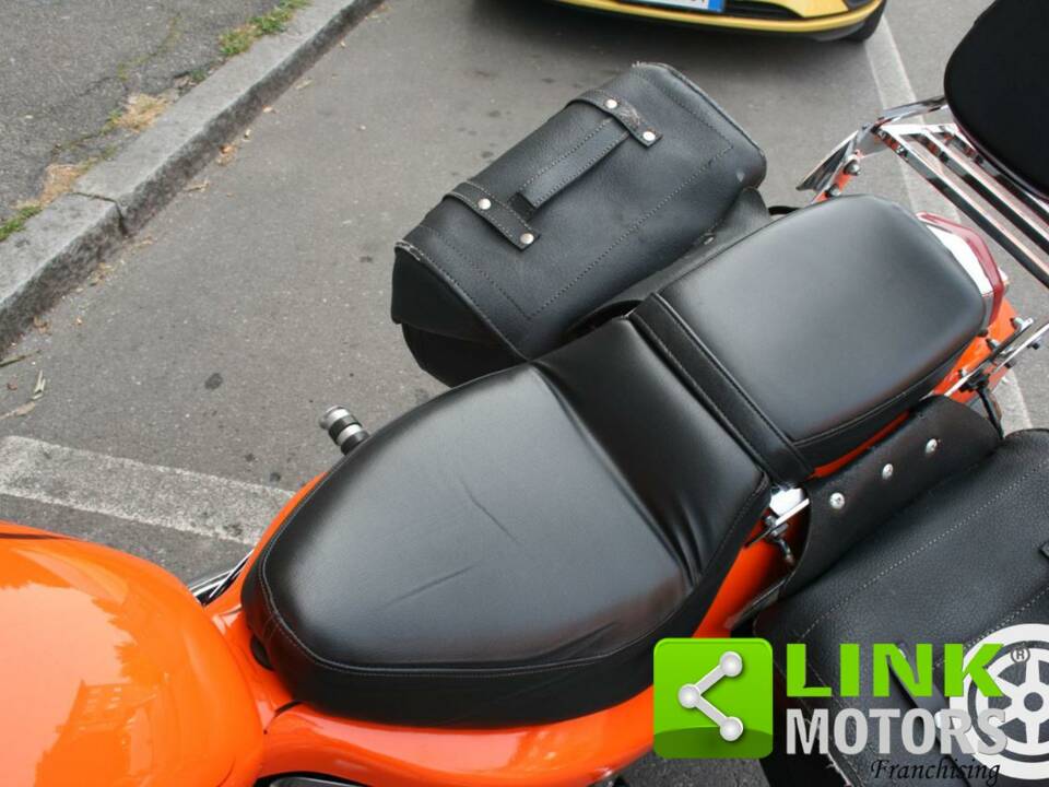 Bild 9/10 von Honda DUMMY (1998)