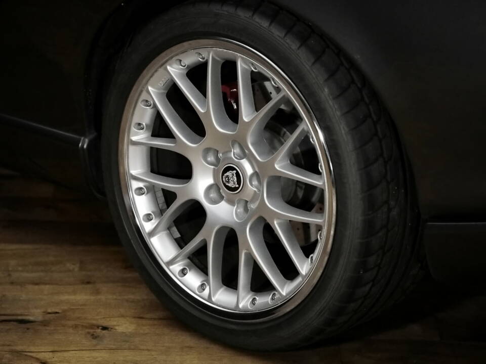 Bild 11/15 von Jaguar XKR (2005)