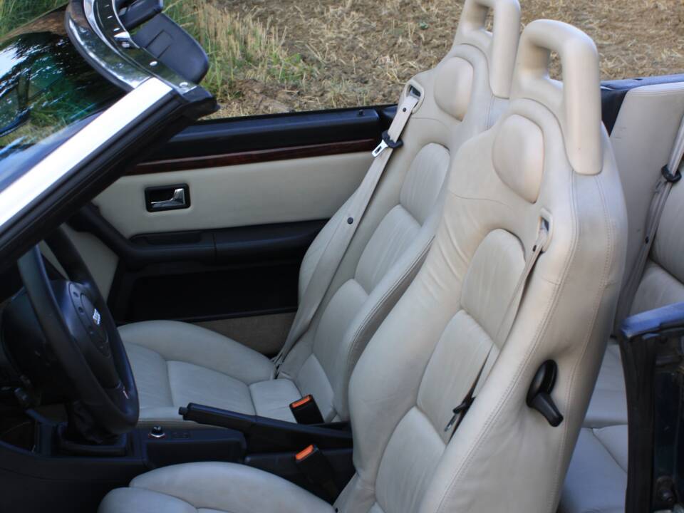 Bild 21/88 von Audi Cabriolet 2.6 (1995)