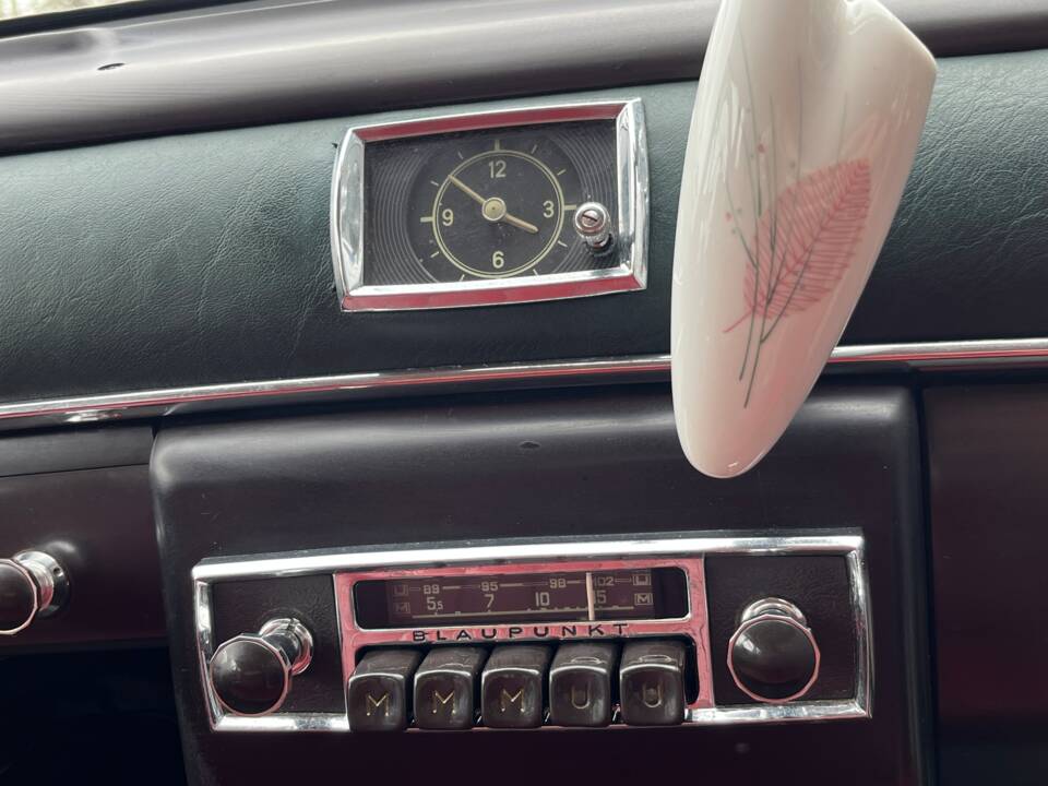 Imagen 26/52 de Mercedes-Benz 180 (1954)