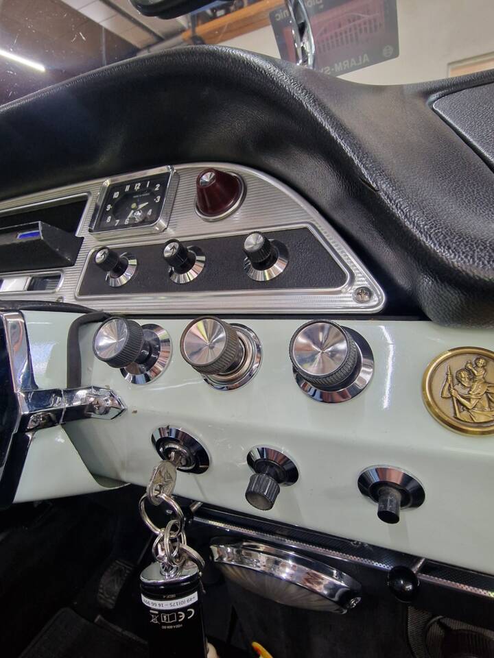 Image 30/153 of Citroën DS 19 Usine (1965)