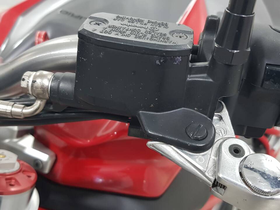 Bild 27/57 von Bimota DB6 Delirio (2009)