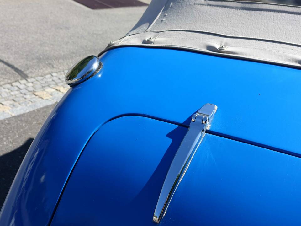 Obraz 23/56 pojazdu Armstrong-Siddeley Hurricane (1950)
