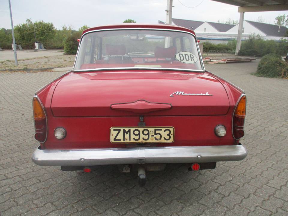 Image 4/43 of Moskvich 408 (1968)
