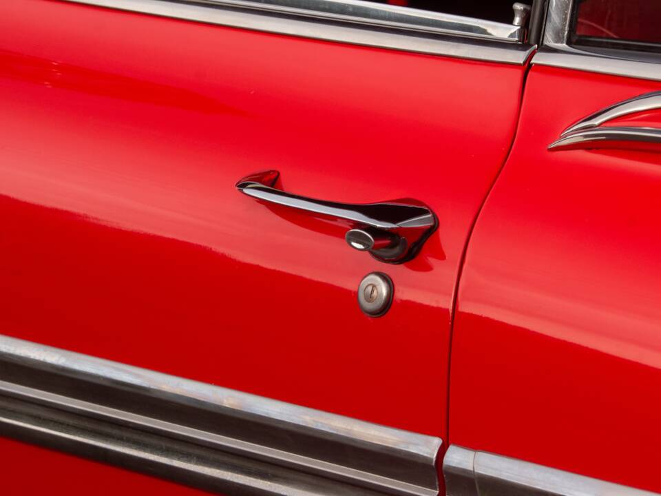 Bild 29/50 von Chevrolet Impala Sport Coupe (1959)