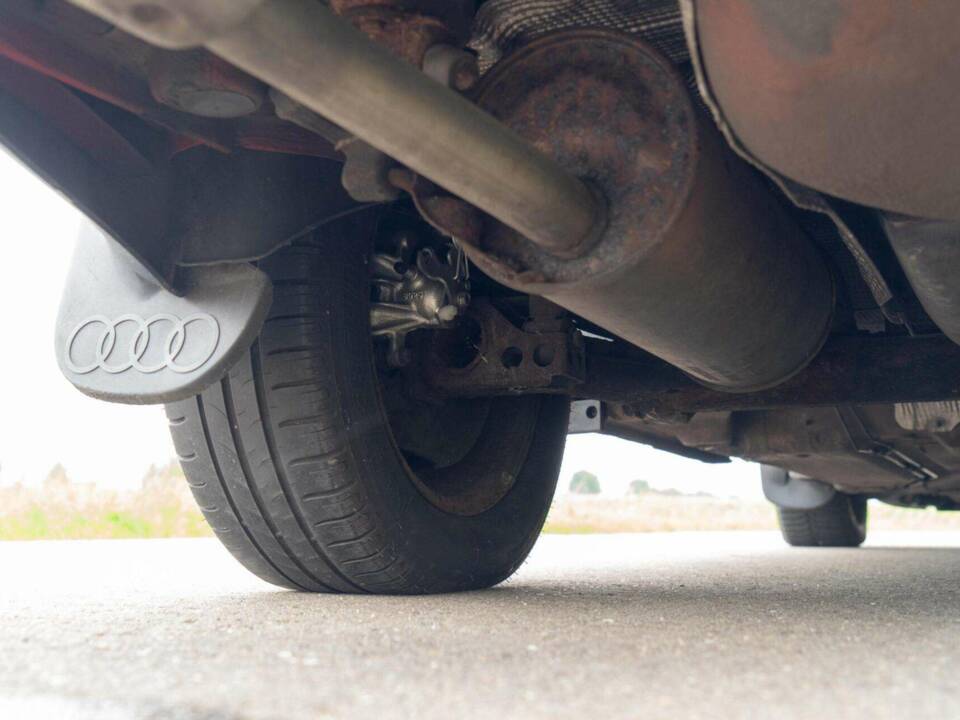 Image 29/40 de Audi A4 1.6 (1995)