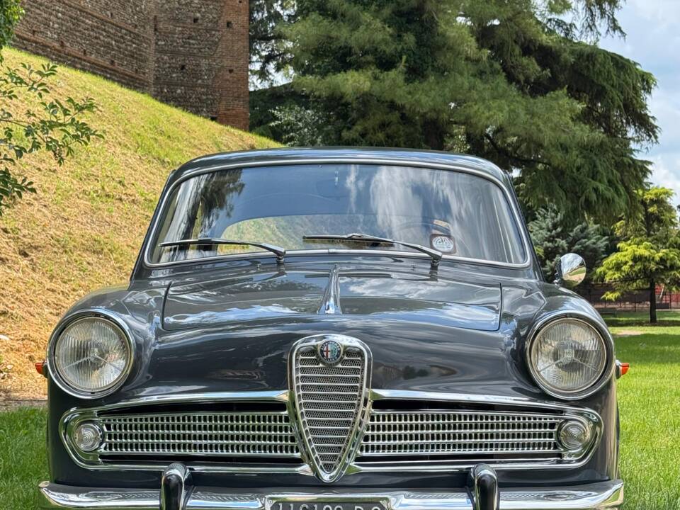 Afbeelding 1/11 van Alfa Romeo Giulietta TI (1963)