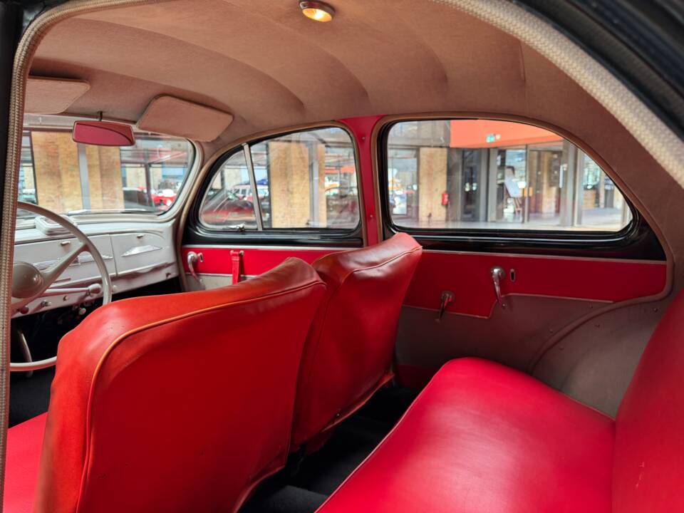 Imagen 20/42 de Peugeot 203 C (1958)