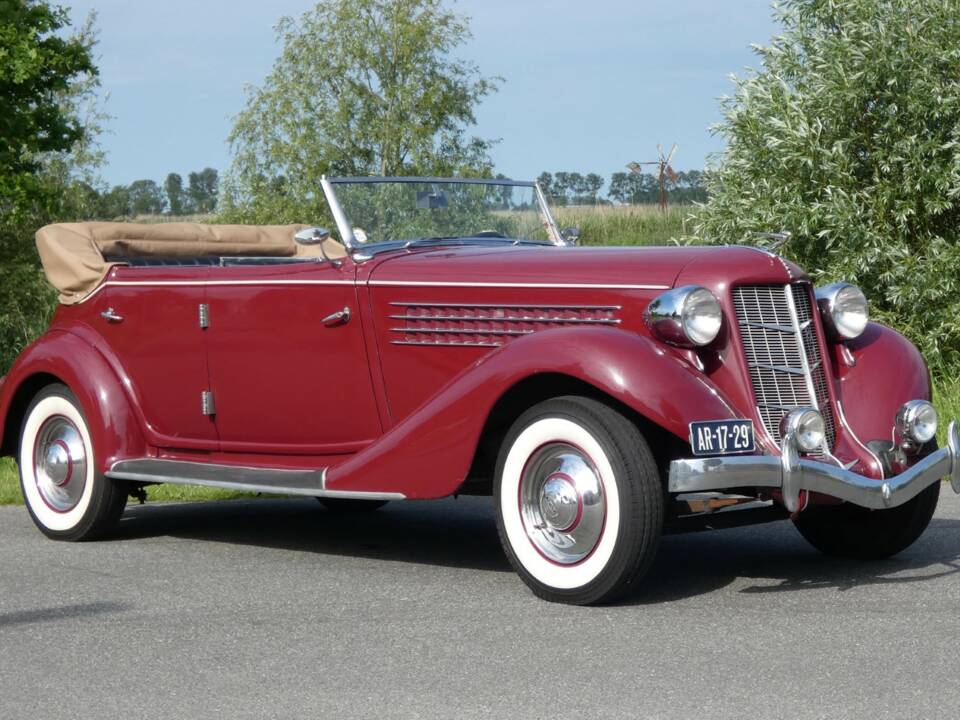 Image 1/24 of Auburn Speedster 851 (1935)