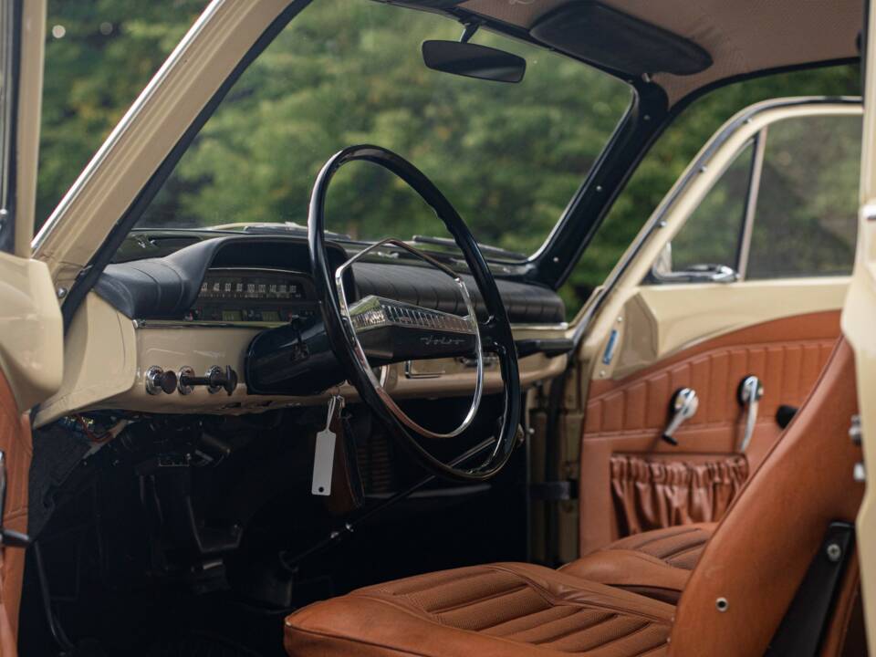 Bild 8/26 von Volvo P 121 (1965)