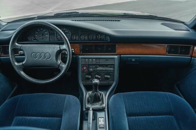 Bild 8/15 von Audi 200 - 2.2 20V Turbo quattro (1989)