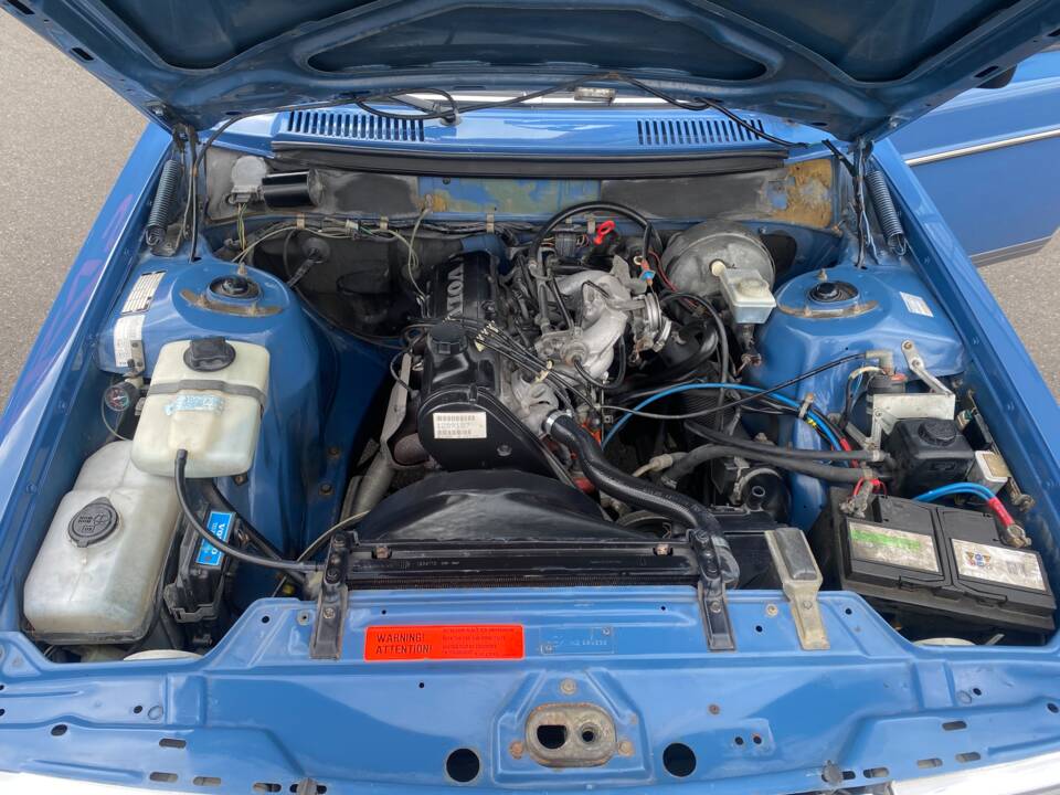 Imagen 12/13 de Volvo 240 (1988)