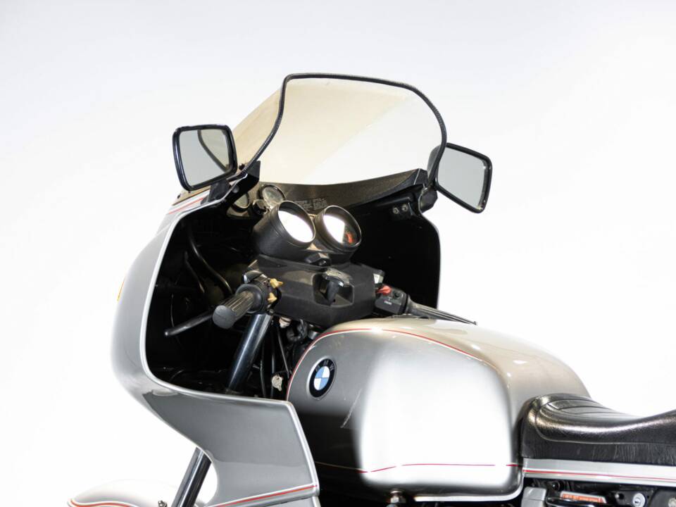 Bild 10/50 von BMW R 100 RS (1981)
