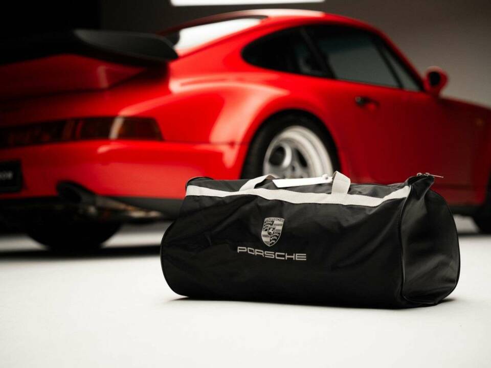 Image 19/25 of Porsche 911 Turbo 3.6 (1991)