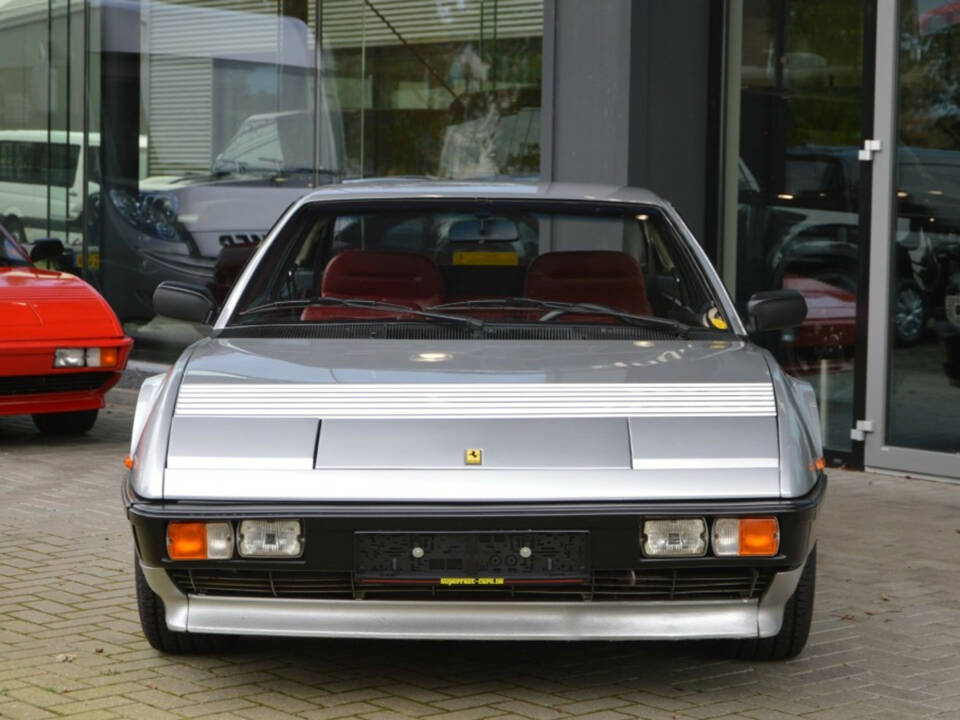 Bild 4/10 von Ferrari Mondial 8 (1981)