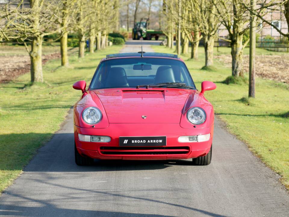 Image 42/46 of Porsche 911 Carrera (1997)