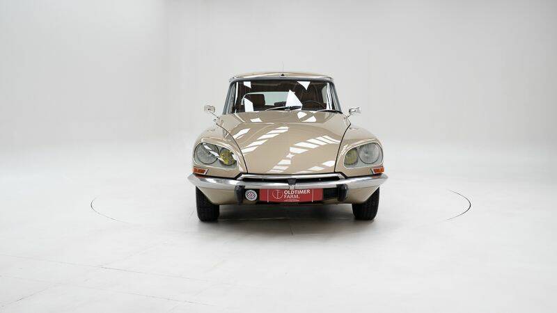 Image 5/15 of Citroën DS 21 (1970)