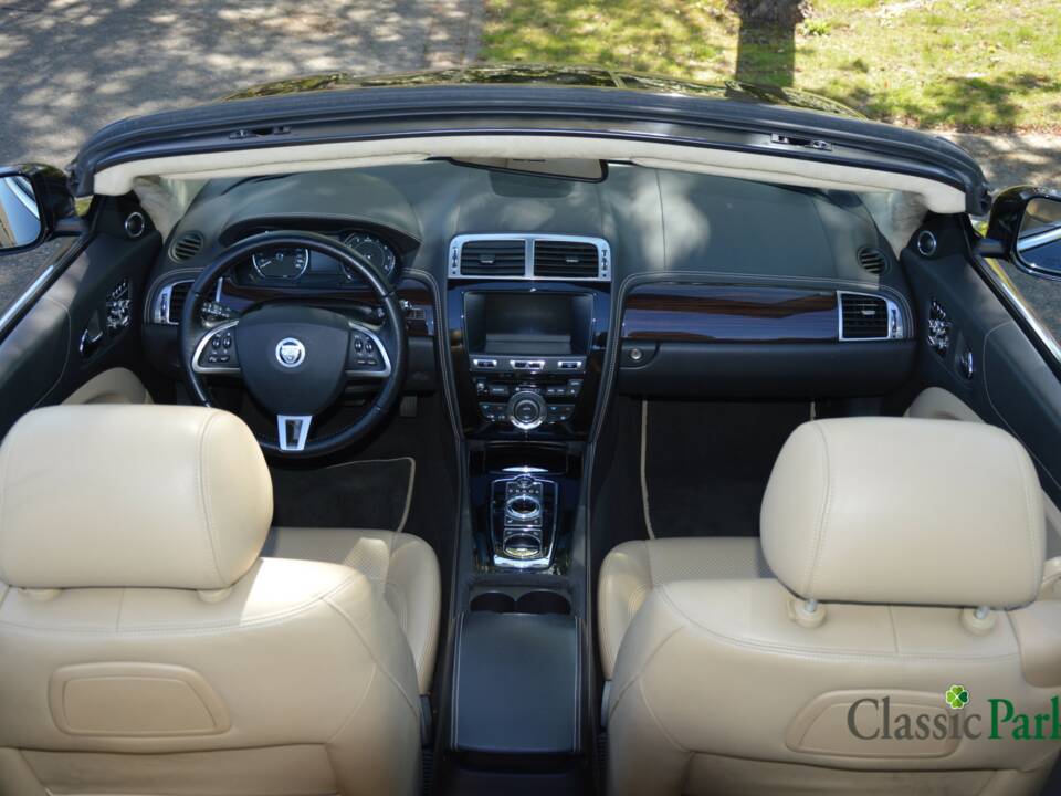 Image 12/50 de Jaguar XK (2012)