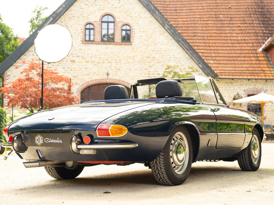 Image 16/83 de Alfa Romeo 1750 Spider Veloce (1969)