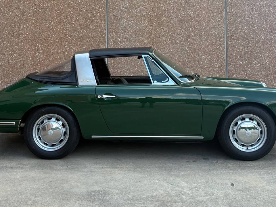 Image 6/7 of Porsche 912 (1968)