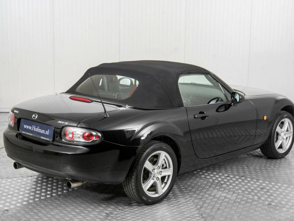 Immagine 47/50 di Mazda MX-5 1.8 (2007)