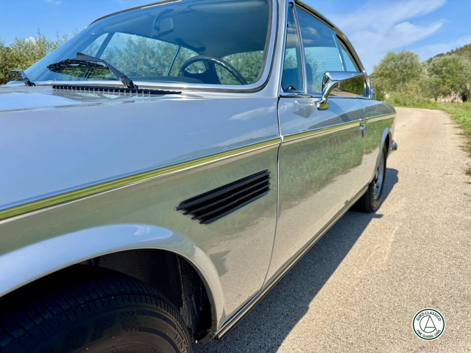Bild 20/48 von BMW 3,0 CSi (1975)