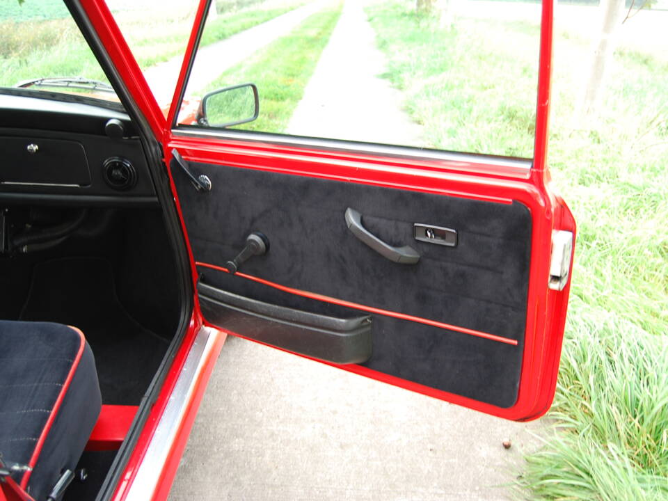 Bild 33/35 von Mini 1000 (1988)