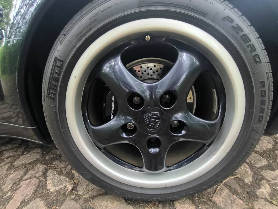 Imagen 55/65 de Porsche 911 Carrera (1994)