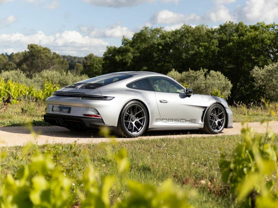 Imagen 64/80 de Porsche 911 S/T (2023)
