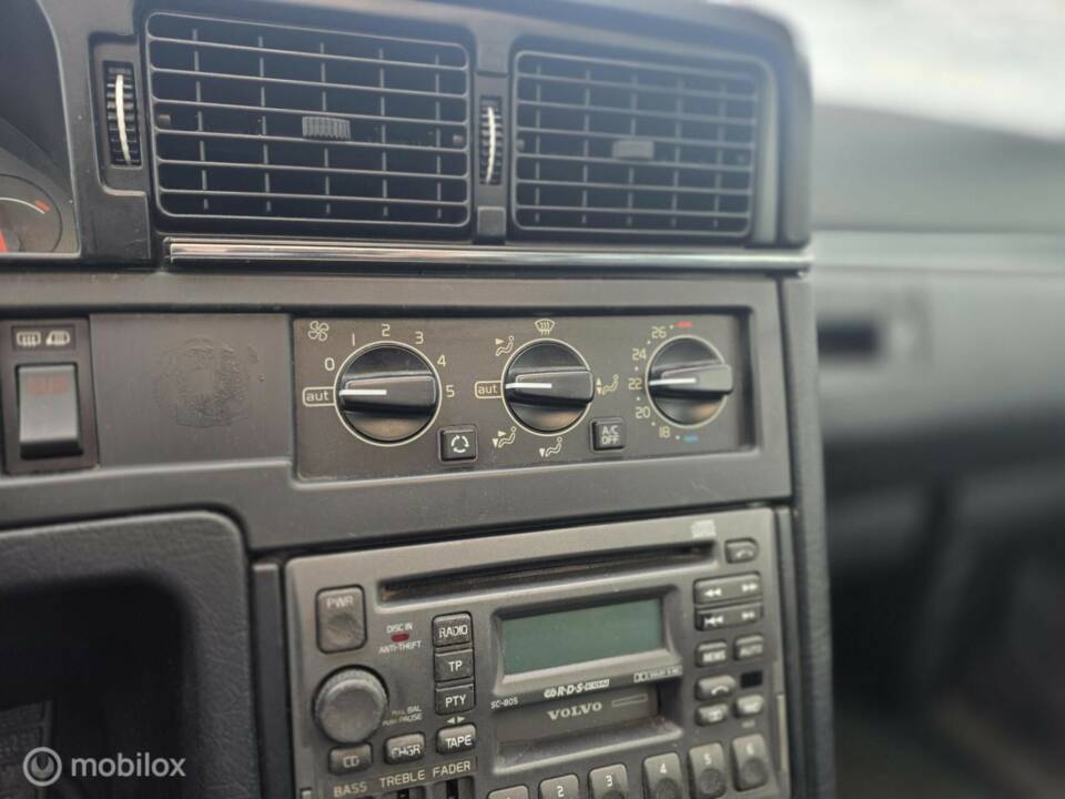 Afbeelding 20/39 van Volvo 960 3.0i (1994)