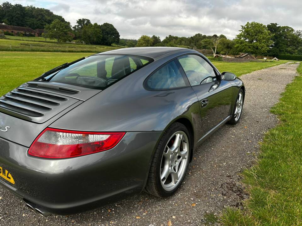 Afbeelding 12/53 van Porsche 911 Carrera S (2008)