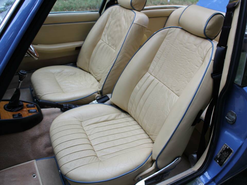 Bild 13/19 von Triumph Stag (1974)