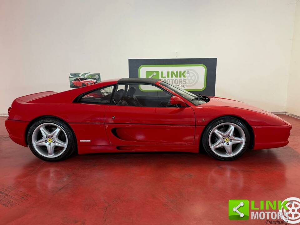 Image 17/34 of Ferrari F 355 F1 GTS (1996)