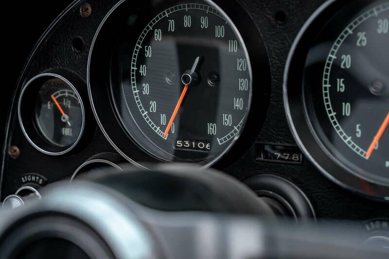 Image 44/50 of Chevrolet Corvette Sting Ray Convertible (1965)