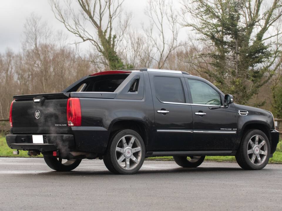 Afbeelding 9/50 van Cadillac Escalade EXT (2010)