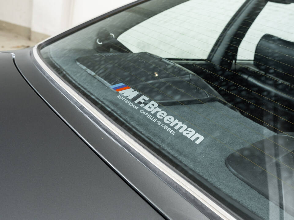 Immagine 29/32 di BMW 635 CSi (1985)
