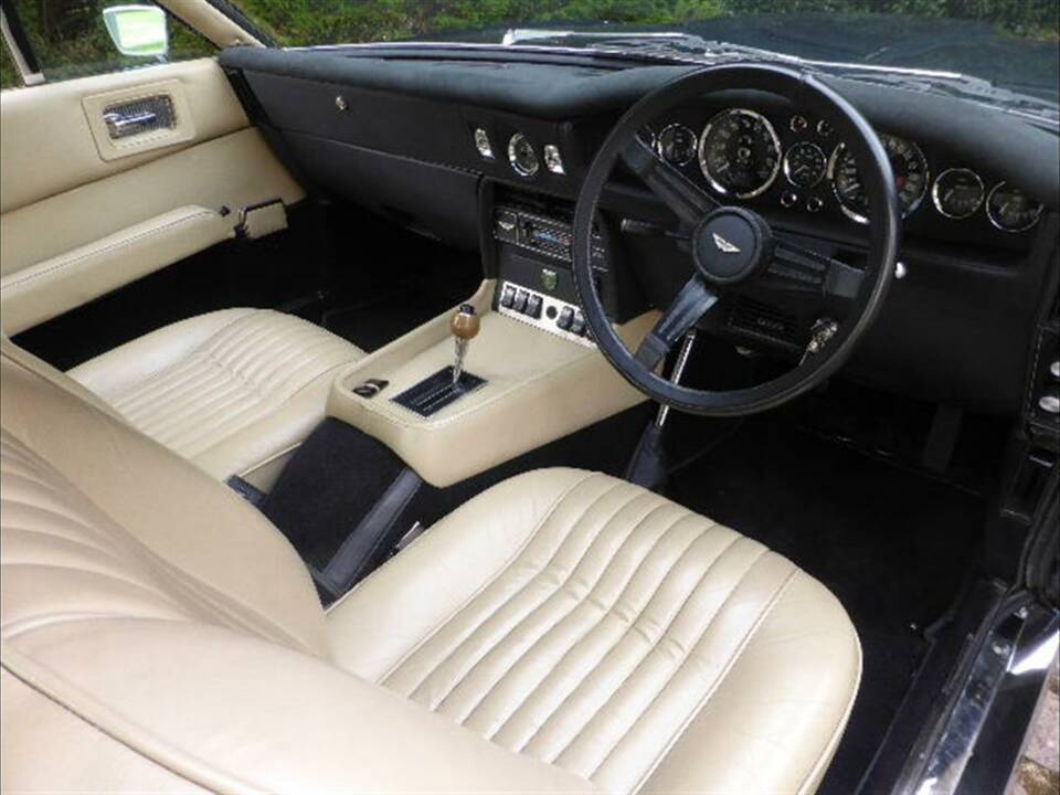 Immagine 14/24 di Aston Martin V8 (1973)