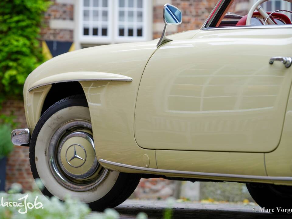 Image 37/61 of Mercedes-Benz 190 SL (1959)