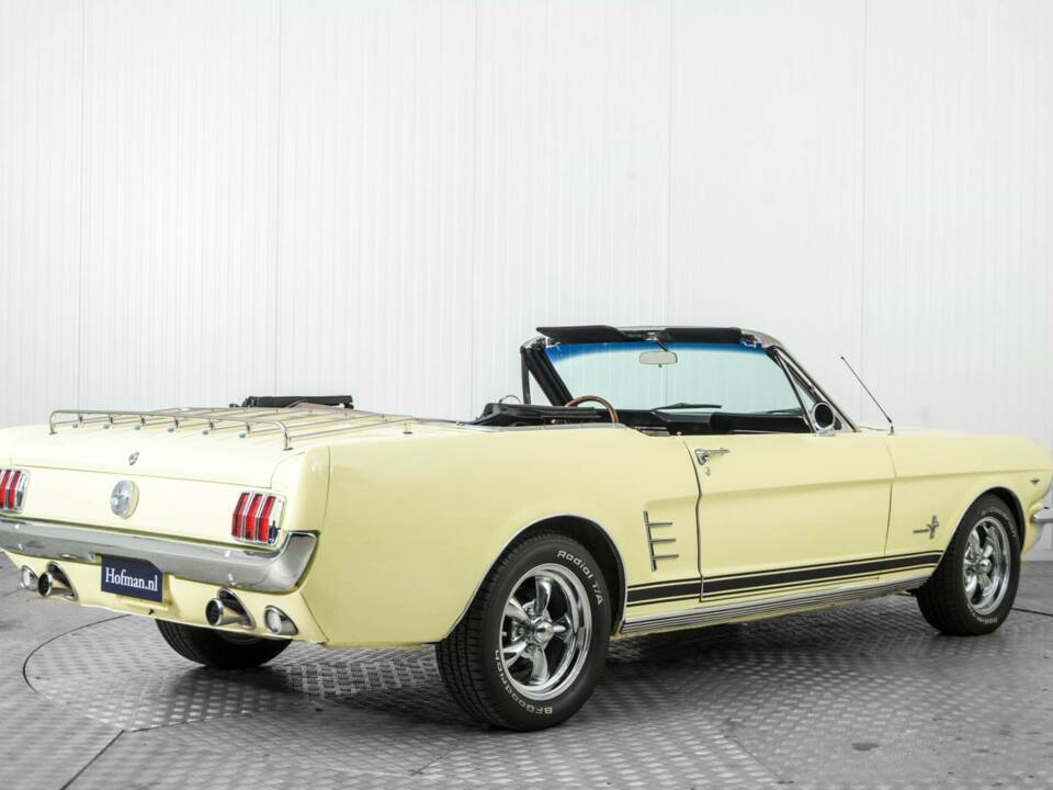 Imagen 2/50 de Ford Mustang 390 GTA (1966)