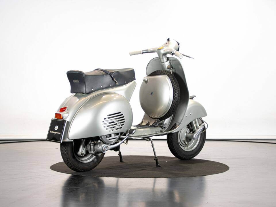 Bild 4/50 von Piaggio Vespa 150 GS (1958)