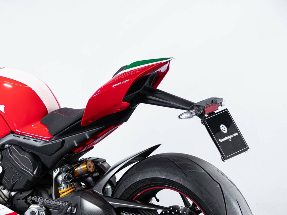 Image 11/50 of Ducati DUMMY (2018)