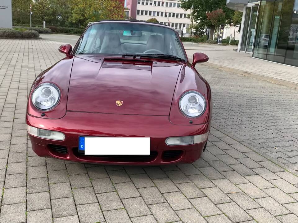Image 4/14 of Porsche 911 Carrera 4S (1998)