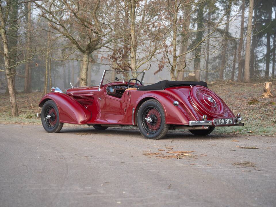 Bild 2/11 von Alvis 4.3 Litre Roadster (1939)
