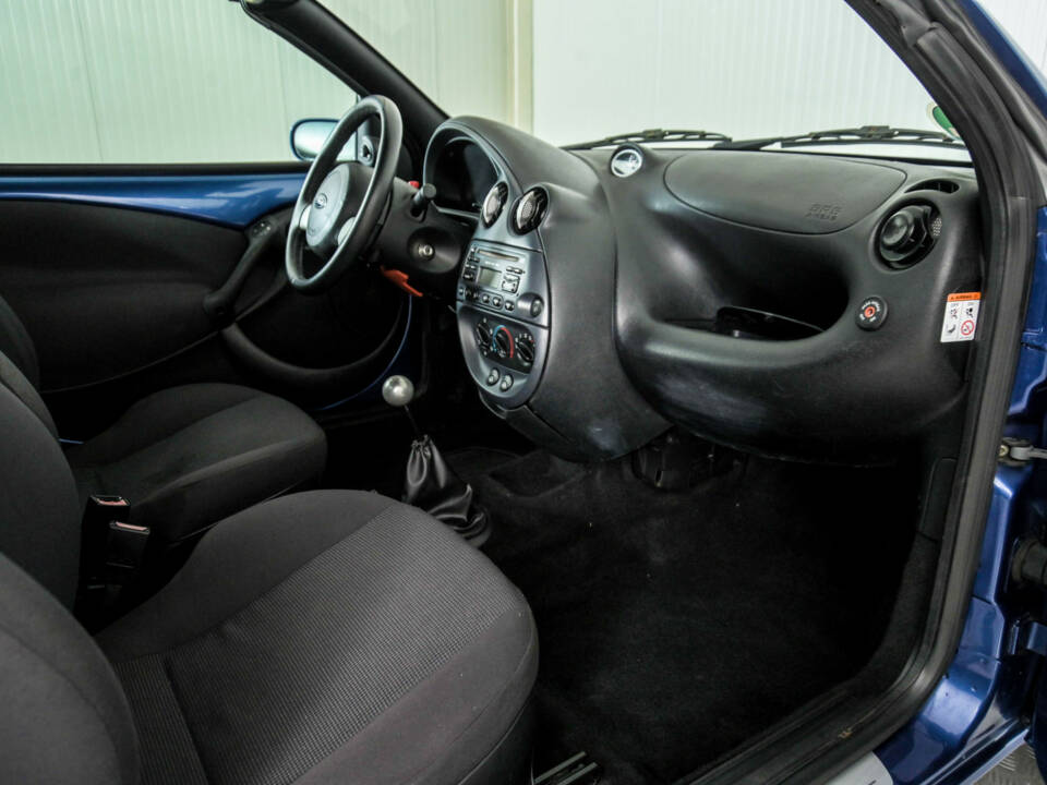 Image 13/39 of Ford Streetka (2003)