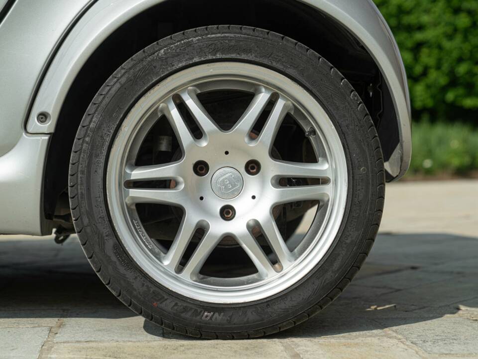 Image 27/50 of Smart Fortwo Brabus (2003)